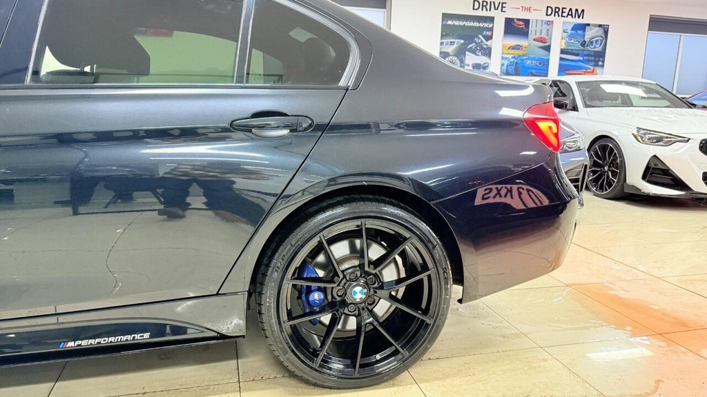 Used BMW 3 Series 2018 for sale - 76973743: Photo 15