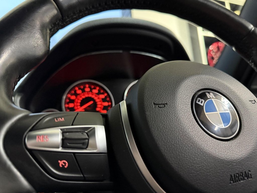 Used BMW 3 Series 2018 for sale - 76973743: Photo 34