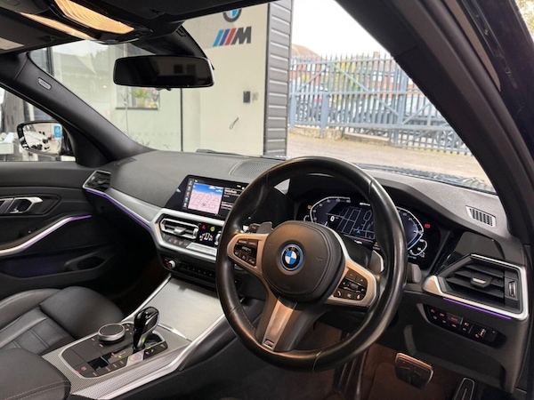 Used BMW 3 Series 2021 for sale - 76267302: Photo 30