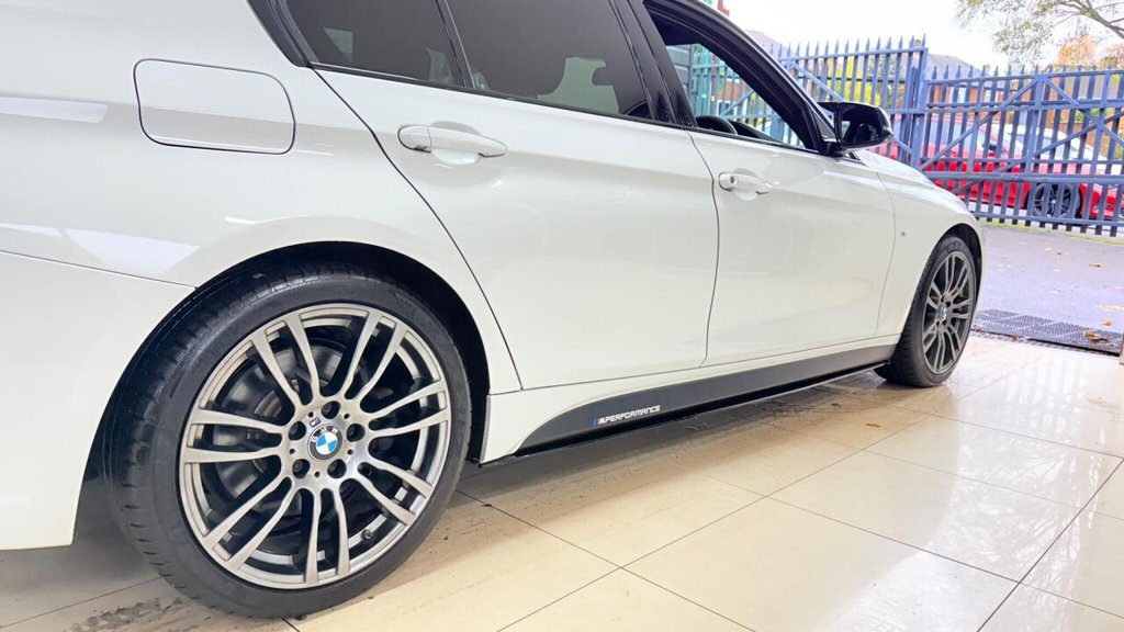 Used BMW 3 Series 2014 for sale - 76559451: Photo 18