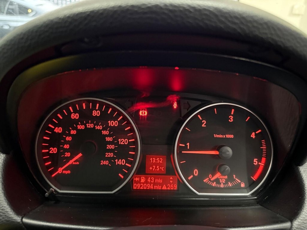 Used BMW 1 Series 2011 for sale - 77287975: Photo 18