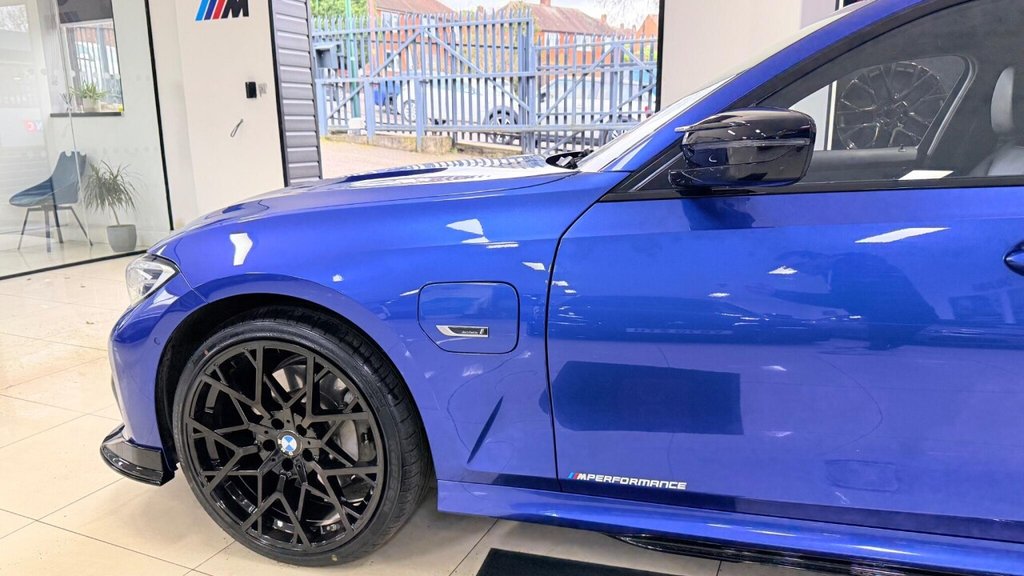 Used BMW 3 Series 2022 for sale - 77681053: Photo 11