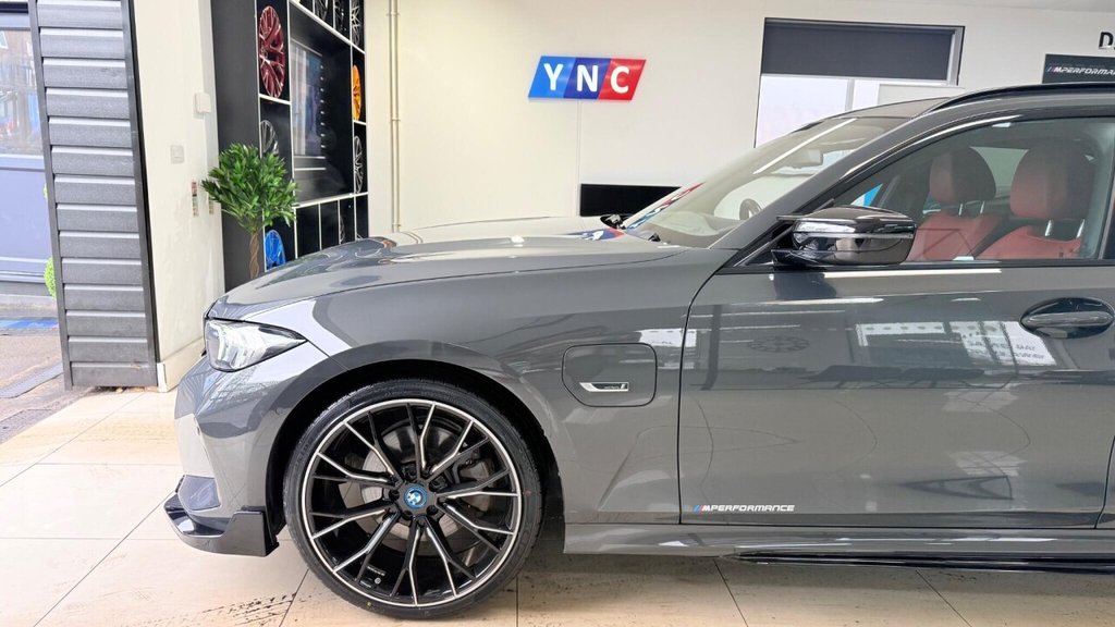 Used BMW 3 Series 2022 for sale - 77521500: Photo 39