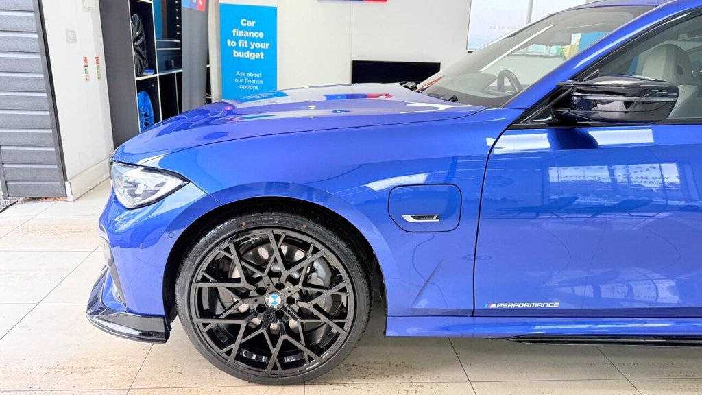 Used BMW 3 Series 2022 for sale - 76147800: Photo 31