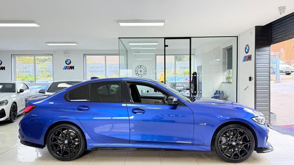 Used BMW 3 Series 2022 for sale - 76147800: Photo 39