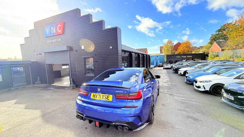 Used BMW 3 Series 2021 for sale - 76396342: Photo 1