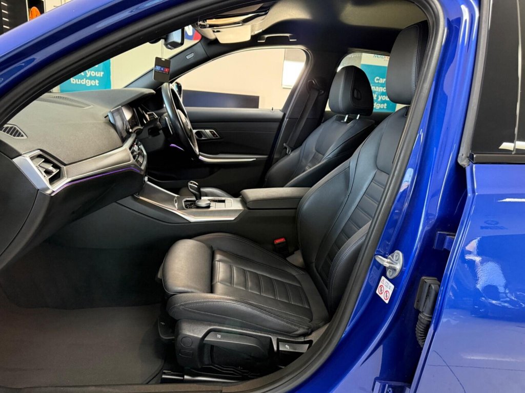 Used BMW 3 Series 2021 for sale - 76396342: Photo 32