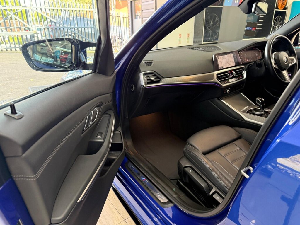 Used BMW 3 Series 2021 for sale - 76396342: Photo 7
