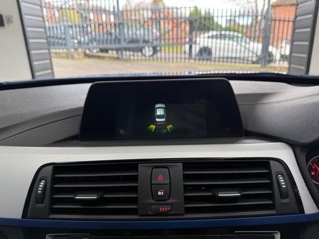 Used BMW 3 Series 2018 for sale - 76740695: Photo 17