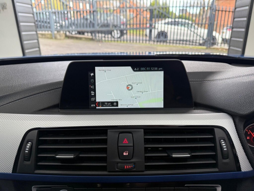 Used BMW 3 Series 2018 for sale - 76740695: Photo 24