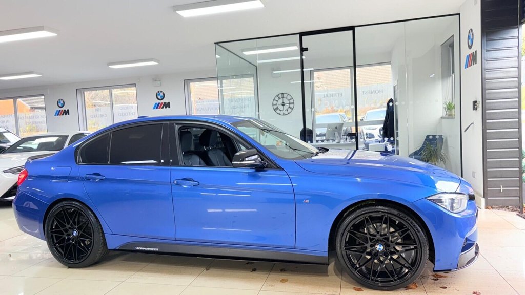 Used BMW 3 Series 2018 for sale - 76740695: Photo 43