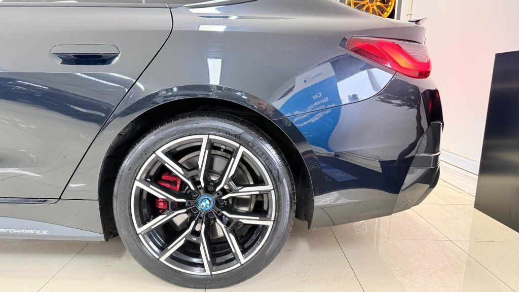 Used BMW i4 2023 for sale - 77905303: Photo 41