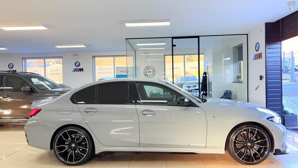 Used BMW 3 Series 2023 for sale - 77111148: Photo 39