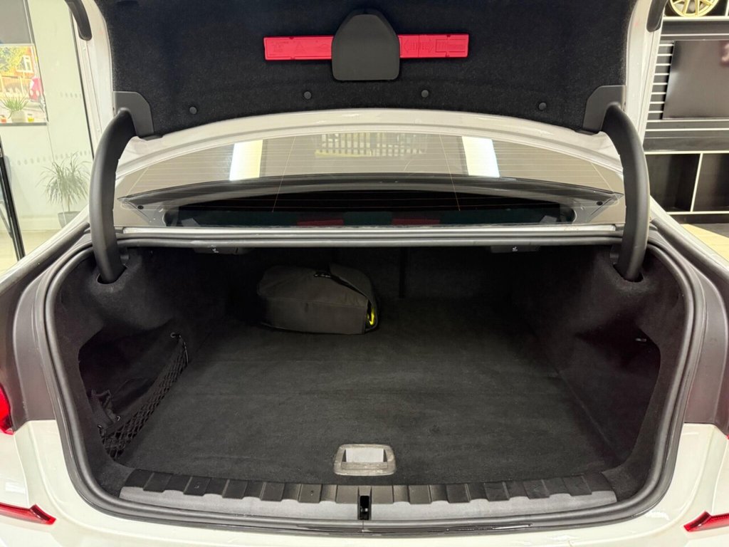 Used BMW 3 Series 2020 for sale - 76910396: Photo 31