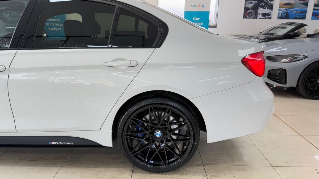 Used BMW 3 Series 2015 for sale - 76406195: Photo 35