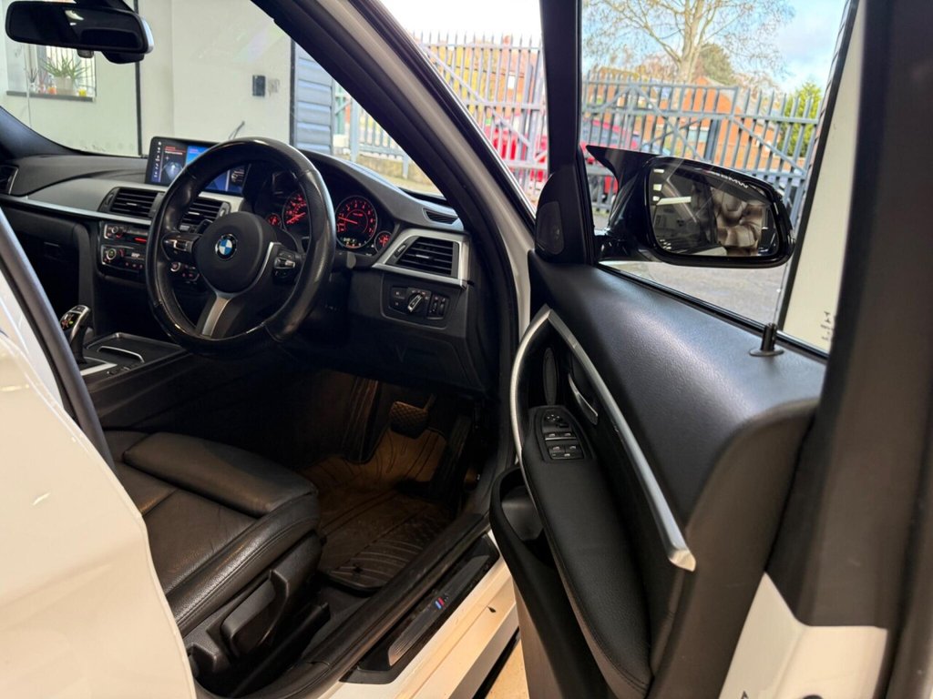 Used BMW 3 Series 2018 for sale - 76632354: Photo 14