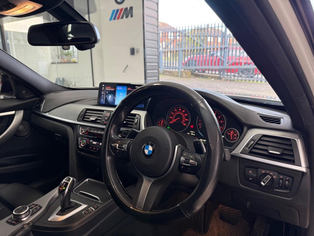 Used BMW 3 Series 2018 for sale - 76632354: Photo 39