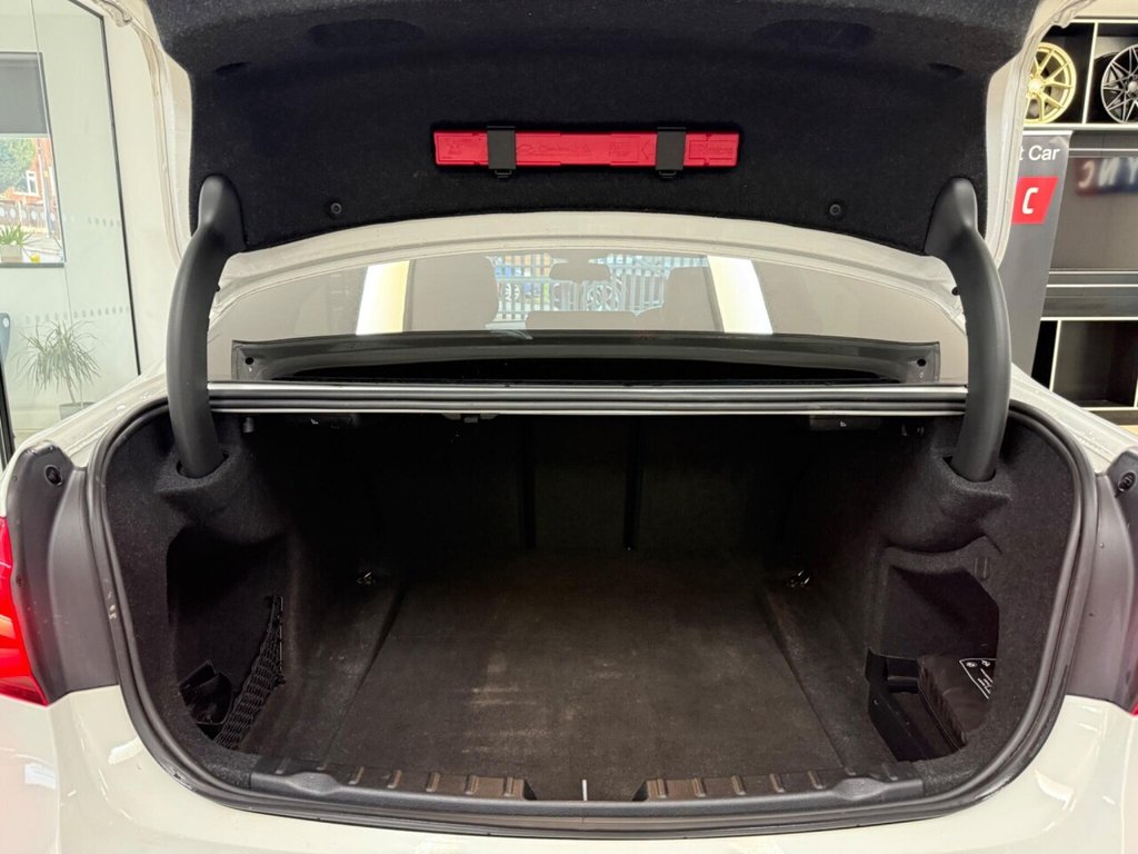 Used BMW 3 Series 2018 for sale - 76632354: Photo 41