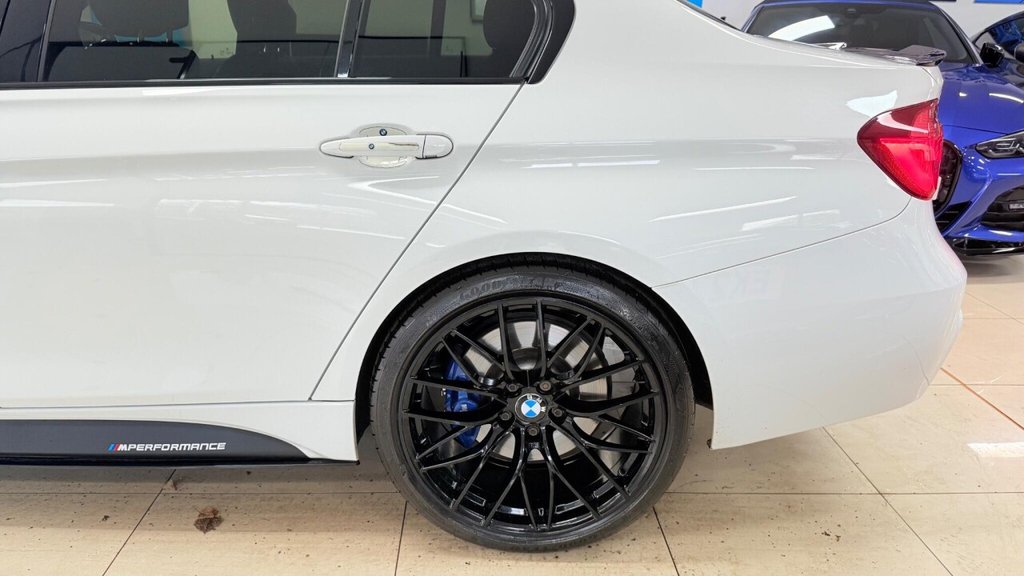 Used BMW 3 Series 2018 for sale - 76632354: Photo 45