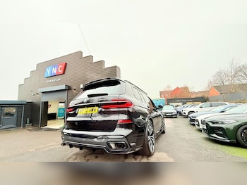 Used BMW X7 2022 for sale - 77031126: Photo