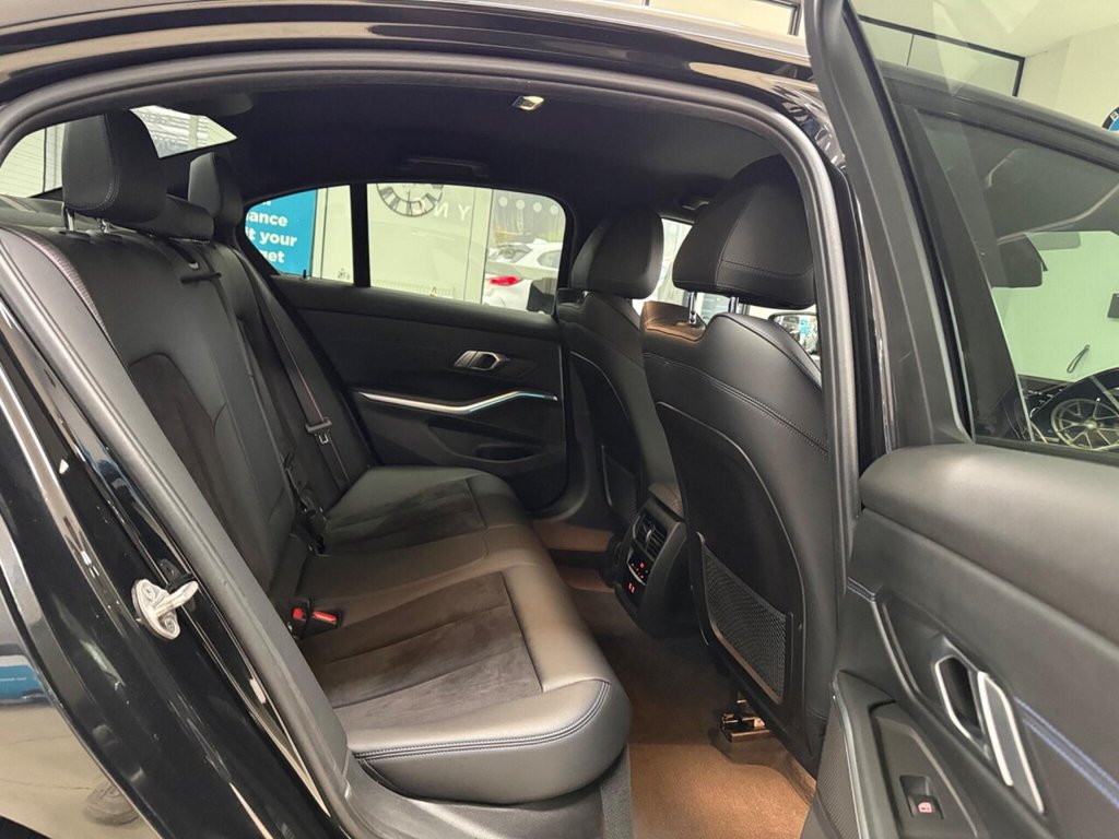 Used BMW 3 Series 2023 for sale - 77275907: Photo 32