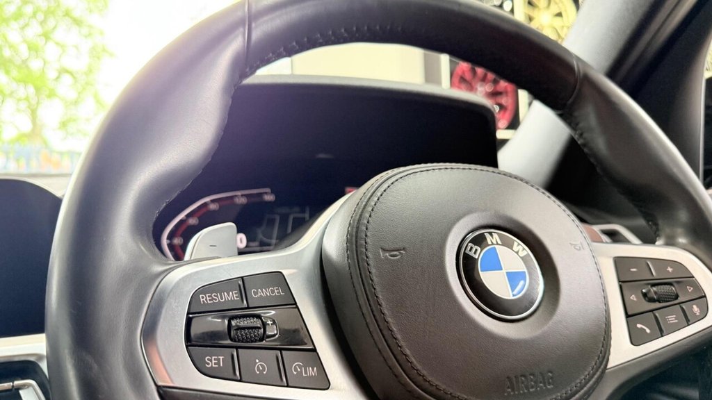 Used BMW 3 Series 2019 for sale - 77187950: Photo 24