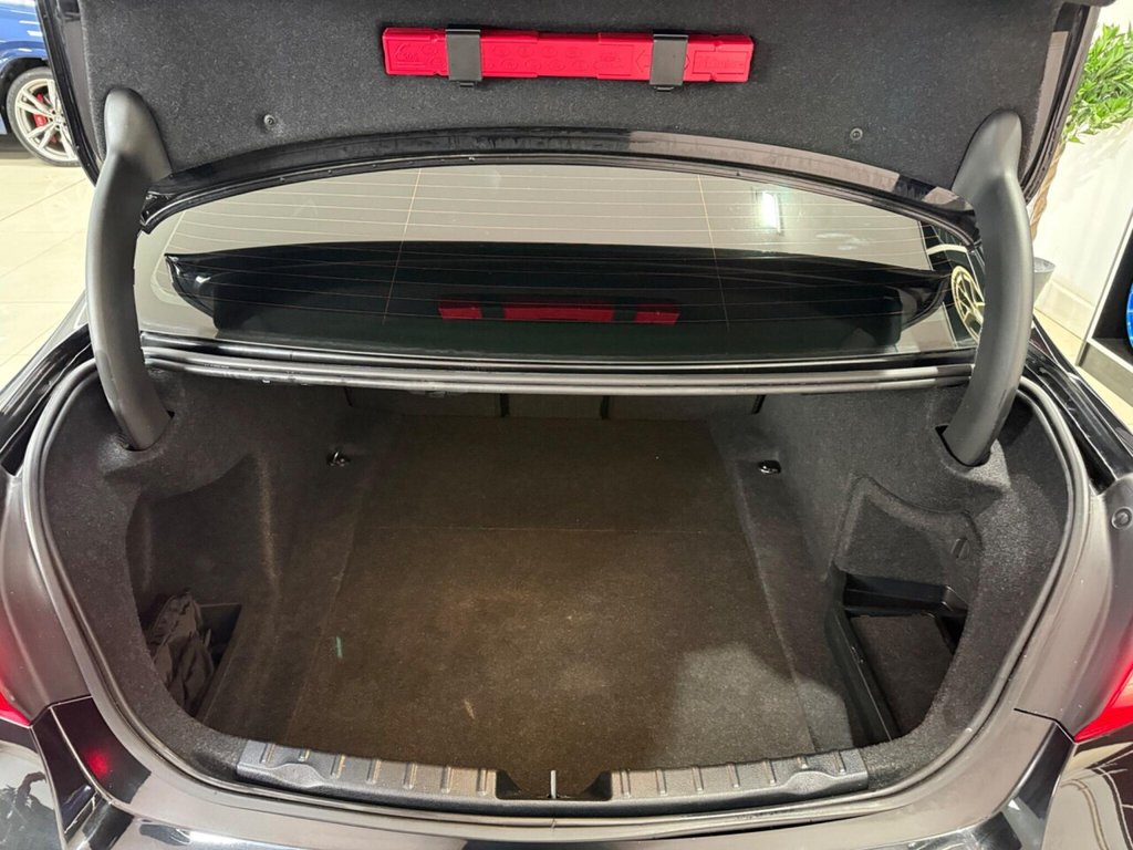 Used BMW 3 Series 2018 for sale - 77911094: Photo 25