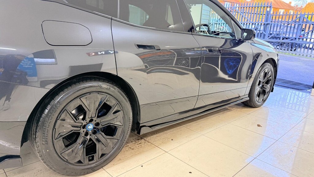 Used BMW iX 2022 for sale - 77263858: Photo 18