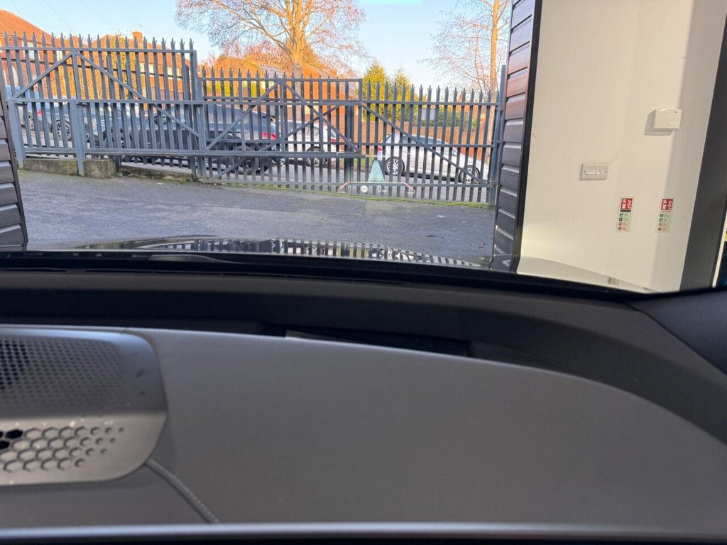 Used BMW iX 2022 for sale - 77263858: Photo 31