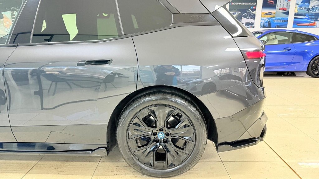 Used BMW iX 2022 for sale - 77263858: Photo 42