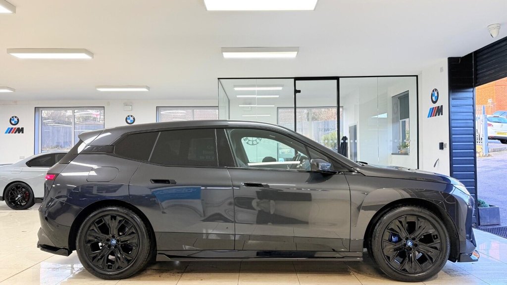 Used BMW iX 2022 for sale - 77263858: Photo 48