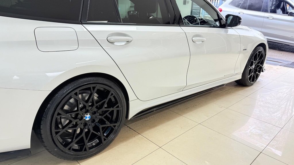 Used BMW 3 Series 2021 for sale - 77609180: Photo 12