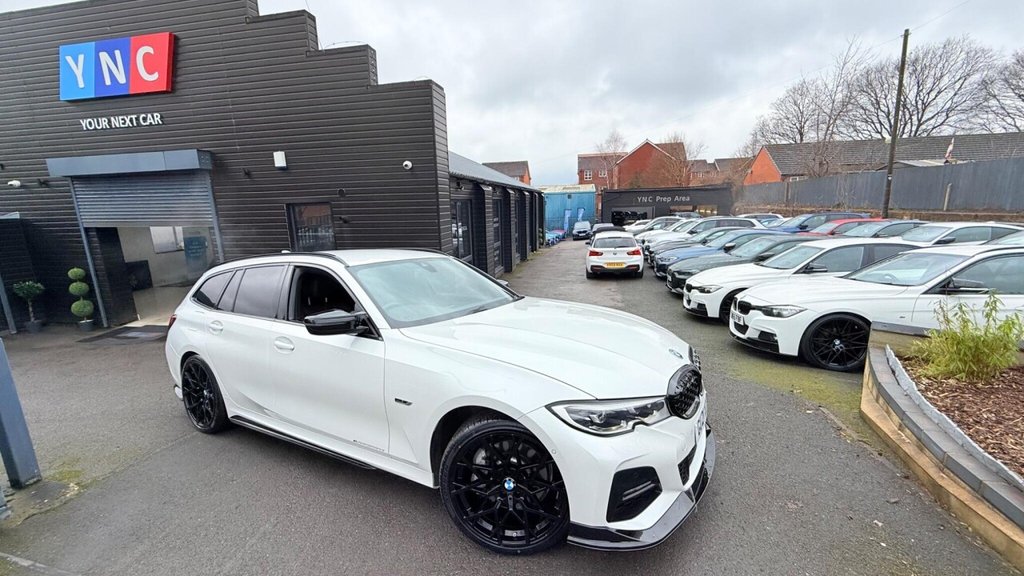 Used BMW 3 Series 2021 for sale - 77609180: Photo 2