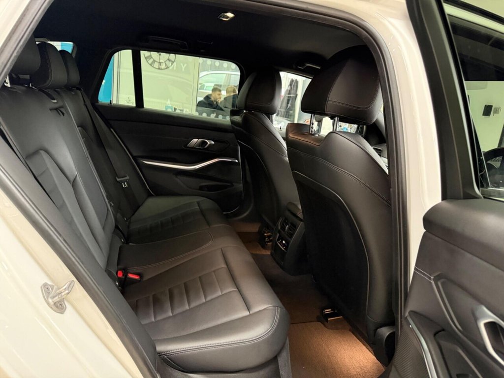 Used BMW 3 Series 2021 for sale - 77609180: Photo 29