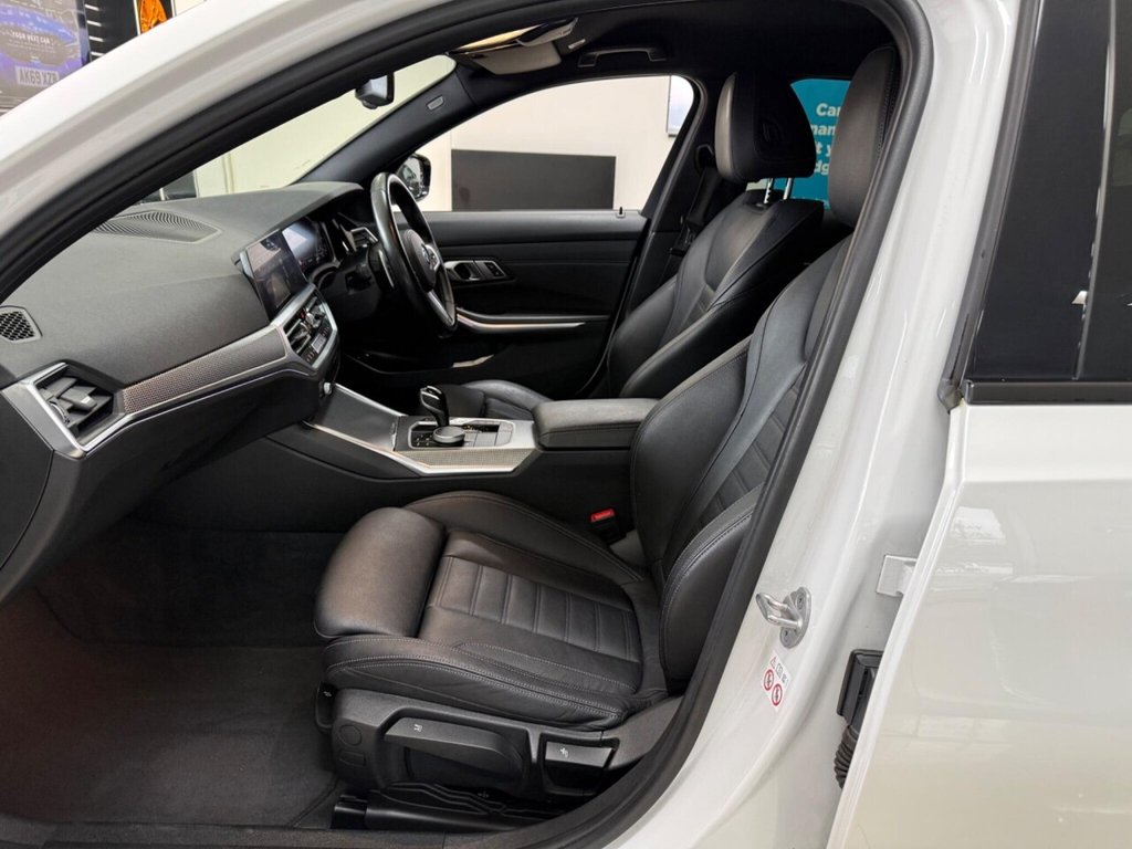 Used BMW 3 Series 2021 for sale - 77609180: Photo 32