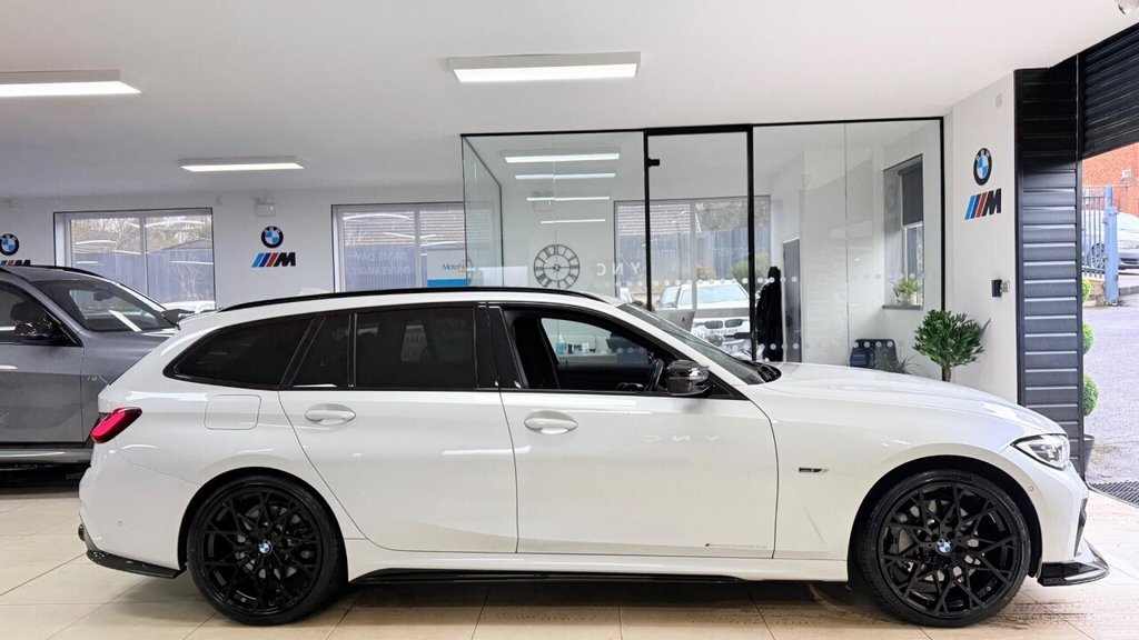 Used BMW 3 Series 2021 for sale - 77609180: Photo 42