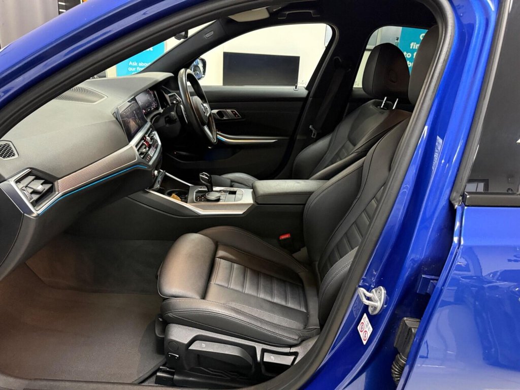 Used BMW 3 Series 2021 for sale - 76470237: Photo 37