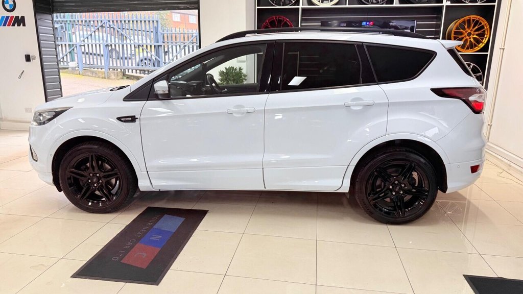 Used Ford Kuga 2017 for sale - 77806882: Photo 29