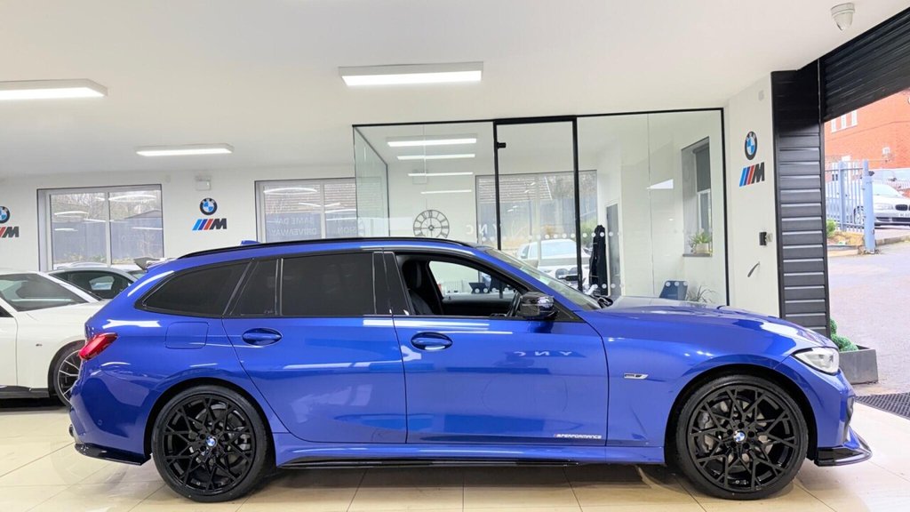 Used BMW 3 Series 2022 for sale - 77027299: Photo 42