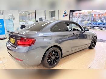 Used BMW 2 Series 2016 for sale - 77341752: Photo