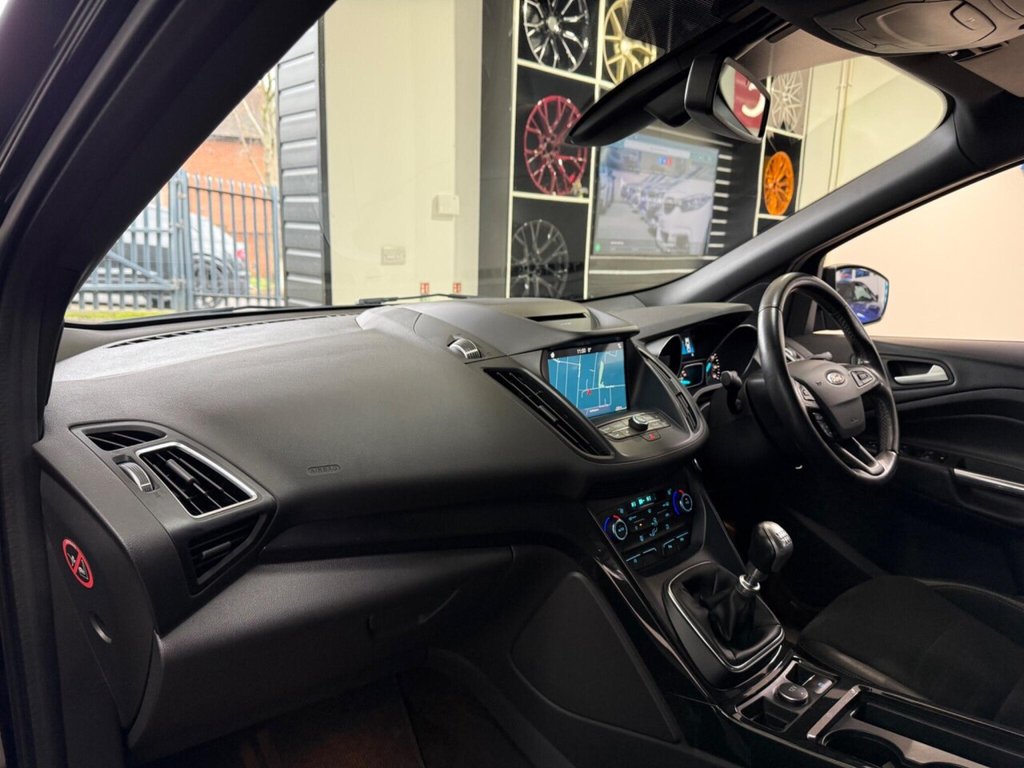 Used Ford Kuga 2017 for sale - 77408129: Photo 31