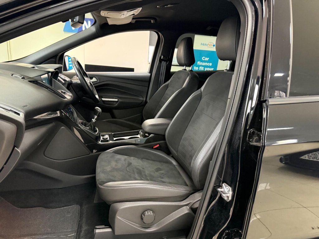 Used Ford Kuga 2017 for sale - 77408129: Photo 32