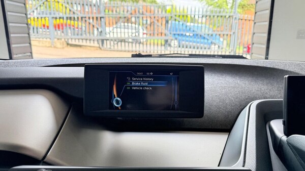 Used BMW i3 2017 for sale - 74845217: Photo 24