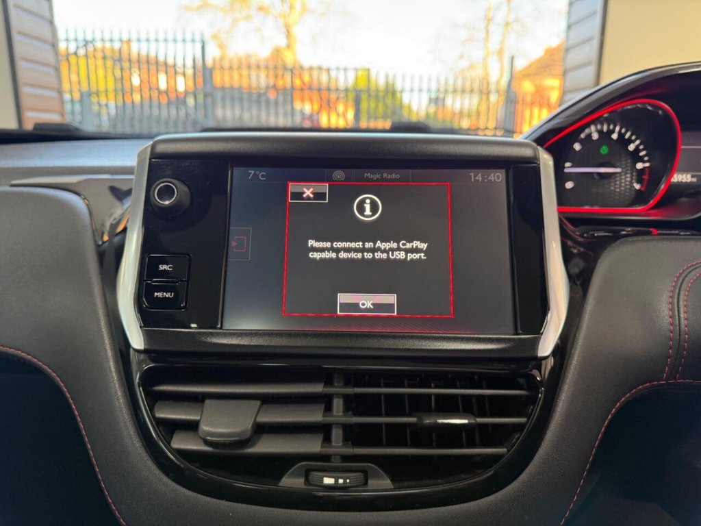 Used Peugeot 208 2015 for sale - 76642447: Photo 17