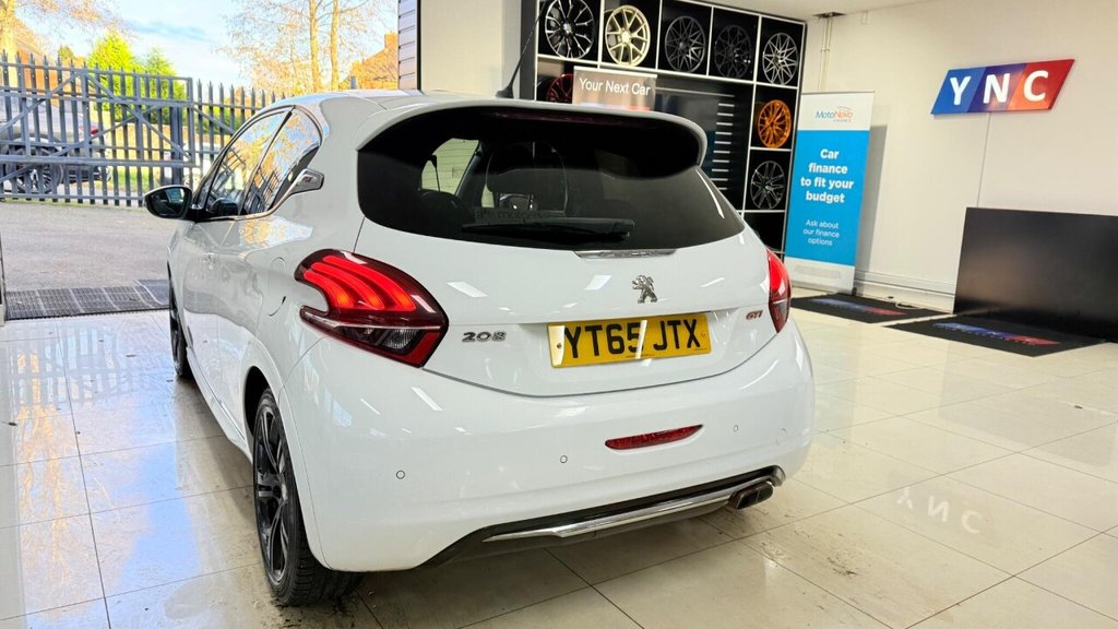 Used Peugeot 208 2015 for sale - 76642447: Photo 34