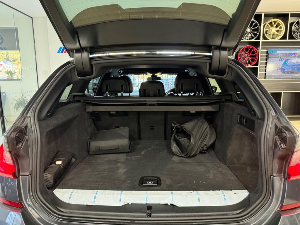 Used BMW 3 Series 2021 for sale - 77356065: Photo 38