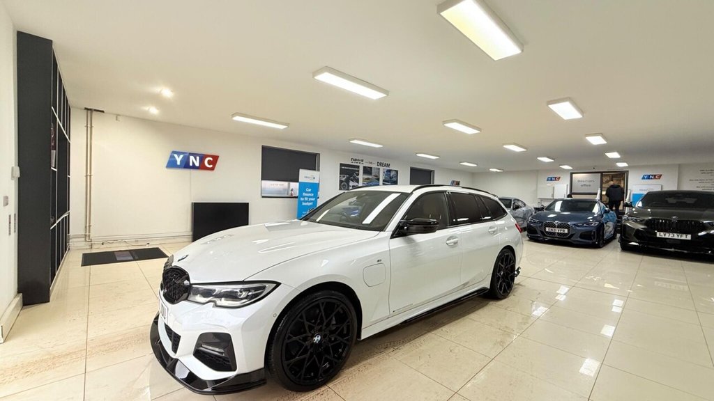 Used BMW 3 Series 2021 for sale - 77546935: Photo 14