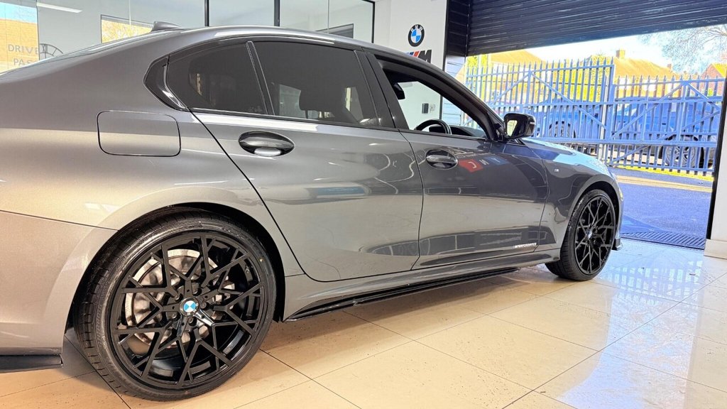 Used BMW 3 Series 2021 for sale - 76698792: Photo 19