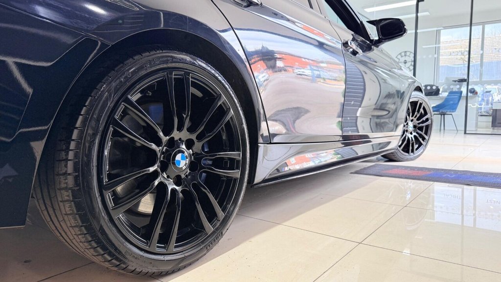 Used BMW 3 Series 2015 for sale - 77821232: Photo 12