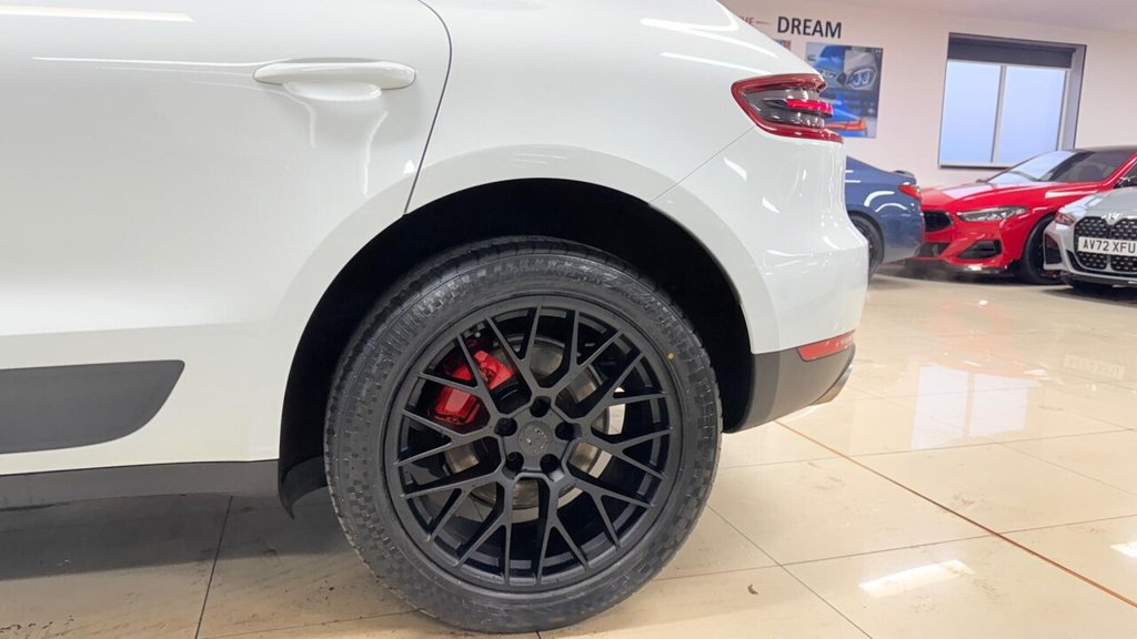 Used Porsche Macan 2015 for sale - 77031088: Photo 12